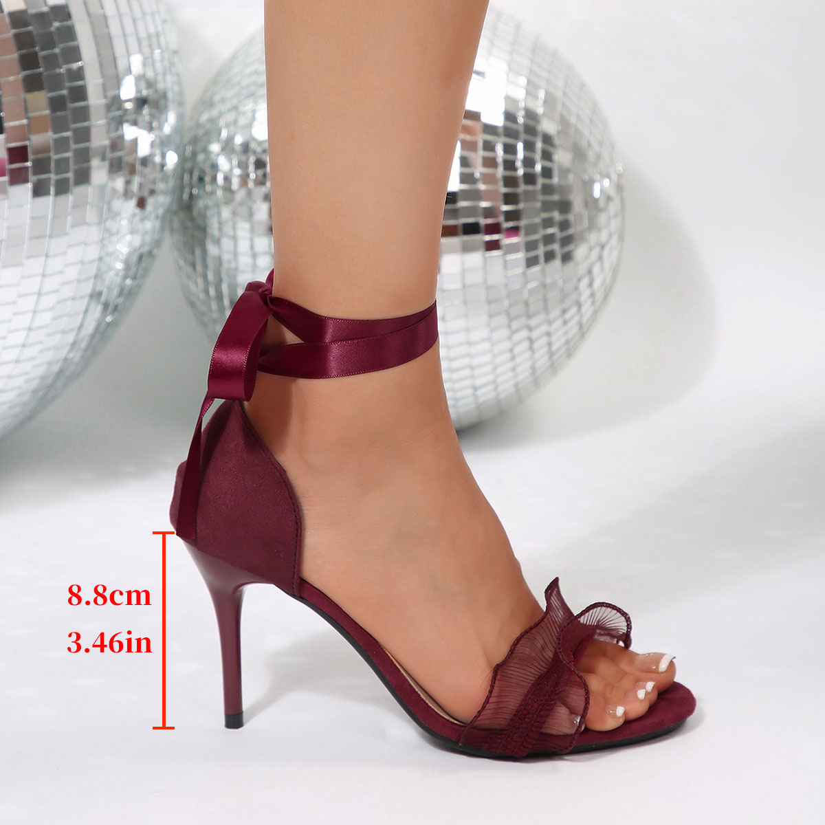 Декоративные черные босоножки  – обзор и цена Sewing Nylon